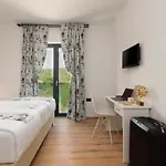 Modern 300M2 Villa - King Beds & Leisure Zone Villa