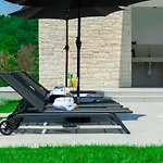 Вилла Modern 300M2 Villa - King Beds & Leisure Zone Tinjan
