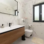 Вилла Modern 300M2 Villa - King Beds & Leisure Zone